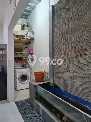 Rumah Modern 3 Kamar Terawat di Kompleks Cluster BSD, Tangerang Rumah Modern 3 Kamar Terawat di Kompleks Cluster BSD, Tangerang