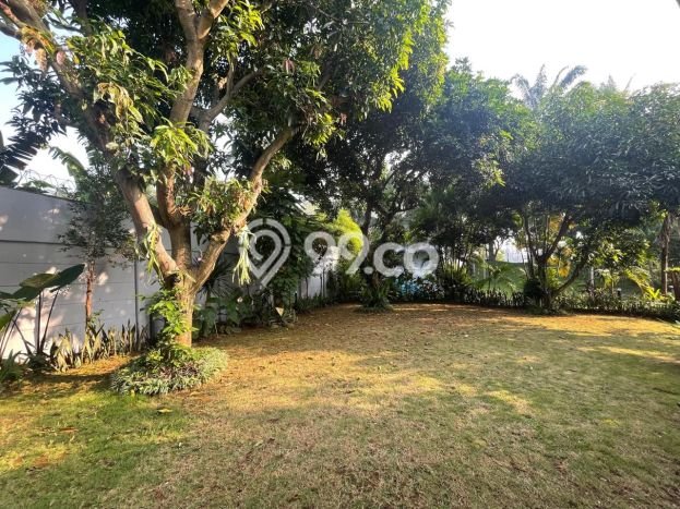 GOOD DEAL! Rumah Strategis di BSD Telaga Golf, Luas 425m² LB 412m² GOOD DEAL! Rumah Strategis di BSD Telaga Golf, Luas 425m² LB 412m²