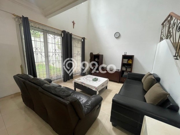 Disewakan Segera Rumah Kondisi Bagus di Kawasan BSD, Tangerang Selatan Disewakan Segera Rumah Kondisi Bagus di Kawasan BSD, Tangerang Selatan