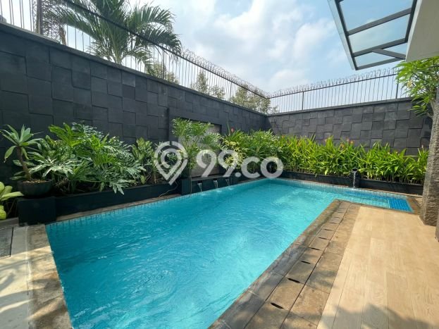 GOOD DEAL! Rumah Strategis di BSD Telaga Golf, Luas 425m² LB 412m² GOOD DEAL! Rumah Strategis di BSD Telaga Golf, Luas 425m² LB 412m²