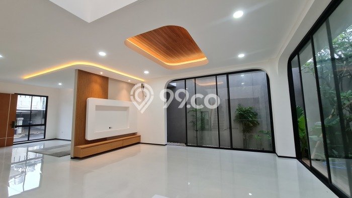 Rumah Terawat di BSD Puspita Loka, Tangerang, LT 240m², Luas Bangunan 320m² Rumah Terawat di BSD Puspita Loka, Tangerang, LT 240m², Luas Bangunan 320m²