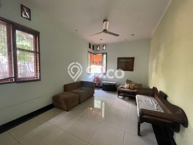 Lahan Dijual Lokasi Strategis di Jakarta Selatan dengan Luas 293m2 Lahan Dijual Lokasi Strategis di Jakarta Selatan dengan Luas 293m2