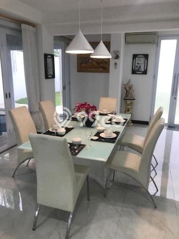 Rumah Luxury Modern Siap Huni di Lippo Karawaci Tangerang Rumah Luxury Modern Siap Huni di Lippo Karawaci Tangerang