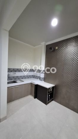 Ready to Use! Luxury House LT 200m2 Desain Modern di BSD Delatinos Ready to Use! Luxury House LT 200m2 Desain Modern di BSD Delatinos