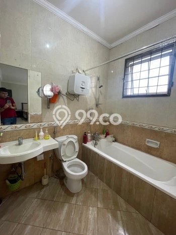 Disewakan Segera Rumah Kondisi Bagus di Kawasan BSD, Tangerang Selatan Disewakan Segera Rumah Kondisi Bagus di Kawasan BSD, Tangerang Selatan