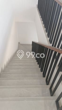Kantor untuk Disewa di Pusat Tangerang Luas Bangunan 407m2 Kantor untuk Disewa di Pusat Tangerang Luas Bangunan 407m2