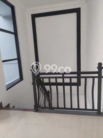 Jual Rumah Favorit Siap Huni LB 160m2 di Serpong Utara, Tangerang Selatan Jual Rumah Favorit Siap Huni LB 160m2 di Serpong Utara, Tangerang Selatan
