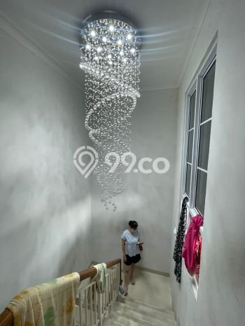 Dijual Rumah Mewah Megah Dengan View Eksklusif di Gading Serpong, Tangerang Dijual Rumah Mewah Megah Dengan View Eksklusif di Gading Serpong, Tangerang