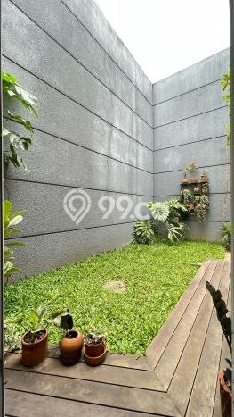 Dijual Rumah Mewah Elegan Dengan View Cantik di Bintaro, Tangerang Selatan Dijual Rumah Mewah Elegan Dengan View Cantik di Bintaro, Tangerang Selatan