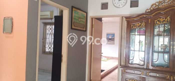 Rumah Luas Asri 2 KT Siap Pakai di Delta Mas Bekasi Rumah Luas Asri 2 KT Siap Pakai di Delta Mas Bekasi