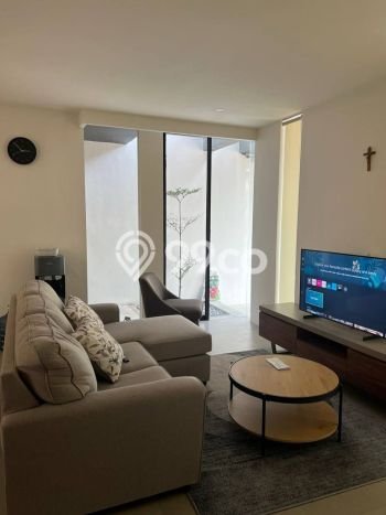 Dijual Rumah Mewah Elegan Dengan View Eksklusif di Citraland, Surabaya Dijual Rumah Mewah Elegan Dengan View Eksklusif di Citraland, Surabaya