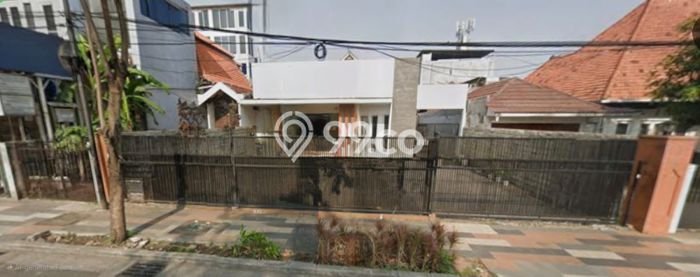 BEST DEAL! Rumah Nyaman area Diponegoro, LT 728m2m² Bangunan 600m2m² BEST DEAL! Rumah Nyaman area Diponegoro, LT 728m2m² Bangunan 600m2m²