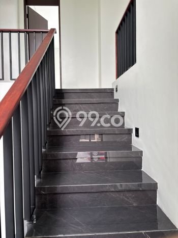 For Sale! Premium House LT 144m2 Desain Elegan di Citraland For Sale! Premium House LT 144m2 Desain Elegan di Citraland