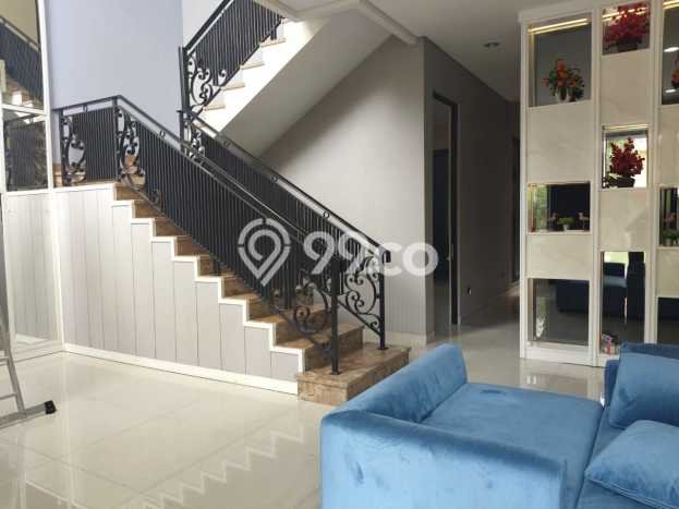 Sewa Rumah Murah di Pakuwon Indah Surabaya Punya 4 Kamar Tidur Sewa Rumah Murah di Pakuwon Indah Surabaya Punya 4 Kamar Tidur