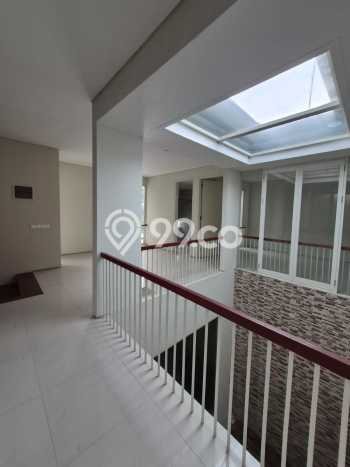 Jual Rumah Luas Megah Dengan View Eksklusif di Citraland, Surabaya Jual Rumah Luas Megah Dengan View Eksklusif di Citraland, Surabaya