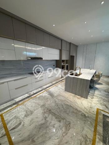 Hunian Elit LB 650m2 Siap Huni Desain Elegan di Graha, Surabaya Hunian Elit LB 650m2 Siap Huni Desain Elegan di Graha, Surabaya