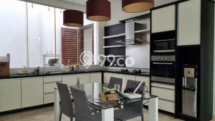 UNIT TERBATAS! Rumah di , 6 KM, Luas 700m2m² LB 650m2m² UNIT TERBATAS! Rumah di , 6 KM, Luas 700m2m² LB 650m2m²