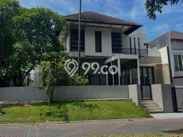 Rumah Luxury Modern Tanpa Renovasi di Graha Surabaya Rumah Luxury Modern Tanpa Renovasi di Graha Surabaya