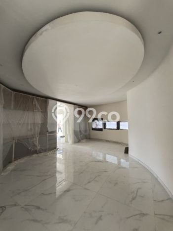 Rumah Elit Modern Tanpa Renovasi di Citraland Surabaya Rumah Elit Modern Tanpa Renovasi di Citraland Surabaya
