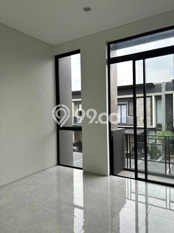 For Sale! Premium House LT 144m2 Desain Elegan di Citraland For Sale! Premium House LT 144m2 Desain Elegan di Citraland