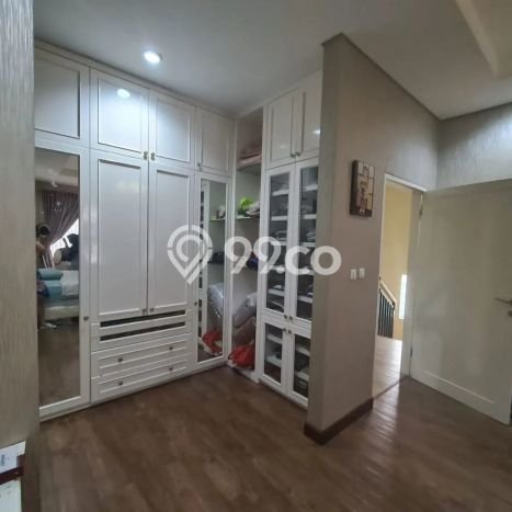 Dijual Cepat Rumah Favorit Siap Huni LB 209m2 di Kembangan, Jakarta Barat Dijual Cepat Rumah Favorit Siap Huni LB 209m2 di Kembangan, Jakarta Barat