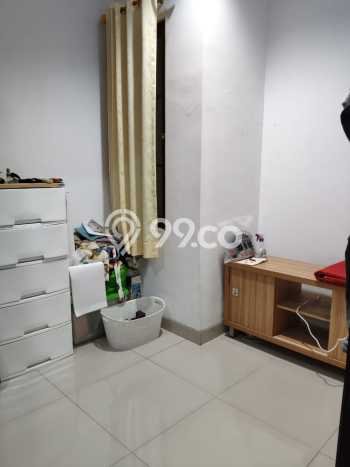 Disewakan Rumah Murah di Green Lake City Jakarta Barat dengan 2 KT Disewakan Rumah Murah di Green Lake City Jakarta Barat dengan 2 KT