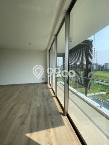 Rumah Mewah LB 600m2 Siap Pakai Desain Elegan di Pantai Indah Kapuk, Jakarta Utara Rumah Mewah LB 600m2 Siap Pakai Desain Elegan di Pantai Indah Kapuk, Jakarta Utara