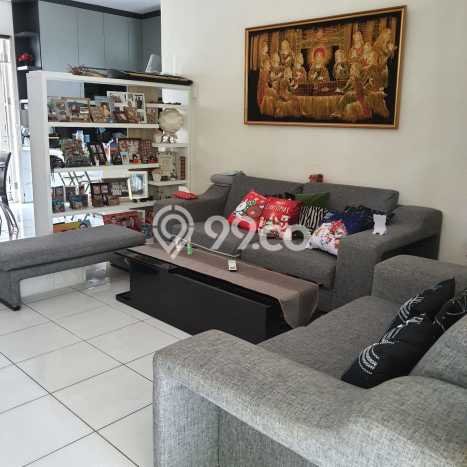 For Sale! Luxury House LT 144m2 Desain Modern di BSD For Sale! Luxury House LT 144m2 Desain Modern di BSD