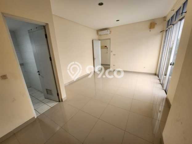 Rumah Elit LB 150m2 Siap Huni Desain Elegan di Green Lake City, Jakarta Barat Rumah Elit LB 150m2 Siap Huni Desain Elegan di Green Lake City, Jakarta Barat