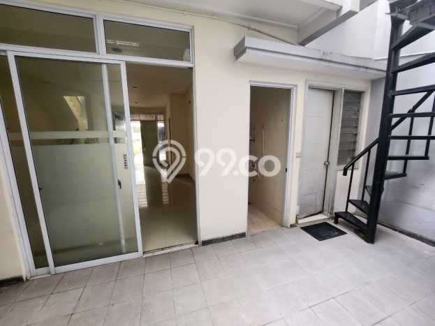 Rumah Elit LB 150m2 Siap Huni Desain Elegan di Green Lake City, Jakarta Barat Rumah Elit LB 150m2 Siap Huni Desain Elegan di Green Lake City, Jakarta Barat