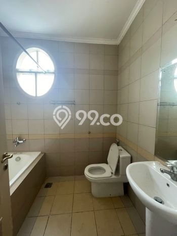 Rumah sewa siap huni 5 Kamar Tidur di Pantai Indah Kapuk, Jakarta Utara Rumah sewa siap huni 5 Kamar Tidur di Pantai Indah Kapuk, Jakarta Utara