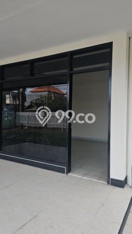 Hunian Mewah LB 200m2 Siap Pakai Desain Elegan di Renon, Denpasar Hunian Mewah LB 200m2 Siap Pakai Desain Elegan di Renon, Denpasar