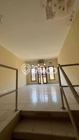 Unit Ruko Dijual di Kuta Badung Luas Tanah 40m2, Luas Bangunan 120m2 Unit Ruko Dijual di Kuta Badung Luas Tanah 40m2, Luas Bangunan 120m2