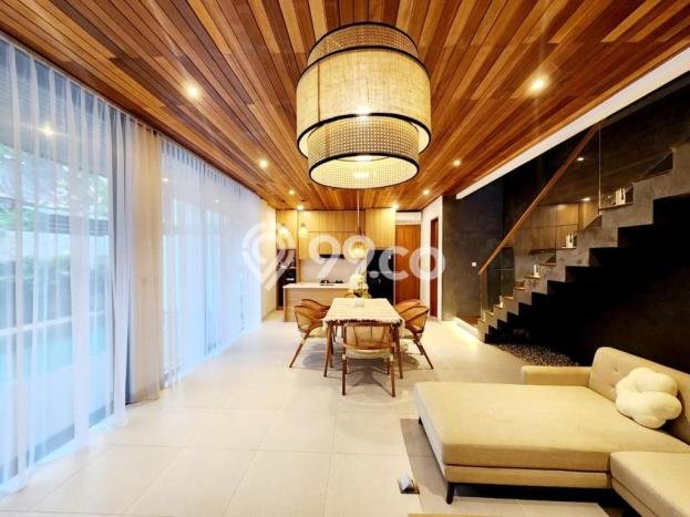 SEWA TERBAIK! Vila di , Area 300m2m², Kawasan Nyaman SEWA TERBAIK! Vila di , Area 300m2m², Kawasan Nyaman