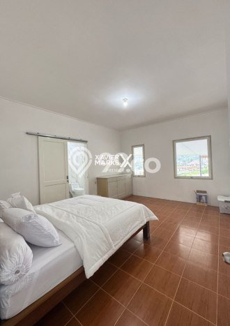 BISNIS POTENSIAL! Vila Kawasan Batu, Area 985m2m², Hasil Menjanjikan BISNIS POTENSIAL! Vila Kawasan Batu, Area 985m2m², Hasil Menjanjikan
