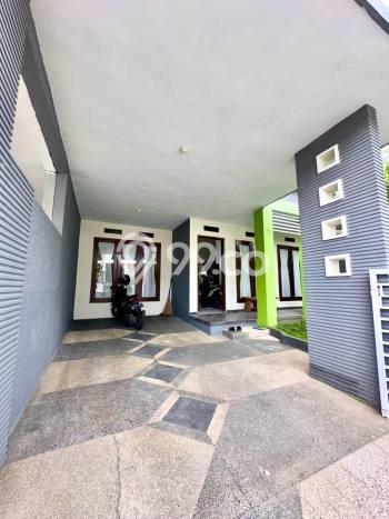 Rumah Kontrakan Malang LT 162m2 LB 125m2 Area Soekarno Hatta Rumah Kontrakan Malang LT 162m2 LB 125m2 Area Soekarno Hatta