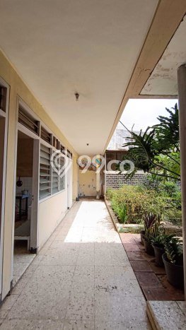 Siap Huni Rumah Mewah 6 Kamar di Klojen Dekat ke Mana Saja Siap Huni Rumah Mewah 6 Kamar di Klojen Dekat ke Mana Saja