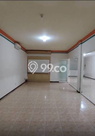 Ruko Bagus Dijual LB 320m2 Lokasi Strategis Malang Area Cocok untuk Berbisnis Ruko Bagus Dijual LB 320m2 Lokasi Strategis Malang Area Cocok untuk Berbisnis