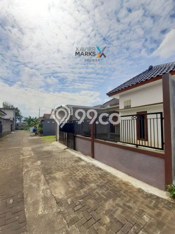 Jual Rumah Minimalis Bagus Punya 4 KT di Pakis Malang SHM Jual Rumah Minimalis Bagus Punya 4 KT di Pakis Malang SHM
