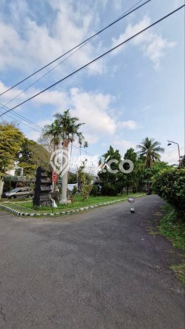 Dijual Rumah Premium dengan Fasilitas Sekitar Komplit di Klojen, Malang Dijual Rumah Premium dengan Fasilitas Sekitar Komplit di Klojen, Malang