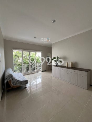 Dijual Cepat Rumah Minimalis & Modern LB 200m2 di Tidar Dijual Cepat Rumah Minimalis & Modern LB 200m2 di Tidar