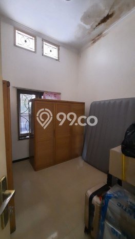 Rumah Mewah LB 150m2 Siap Pakai Desain Elegan di Sulfat, Malang Rumah Mewah LB 150m2 Siap Pakai Desain Elegan di Sulfat, Malang