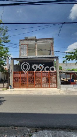 Unit Komersial Dijual di Lowokwaru Malang Luas Tanah 167m2, Luas Bangunan 334m2 Unit Komersial Dijual di Lowokwaru Malang Luas Tanah 167m2, Luas Bangunan 334m2