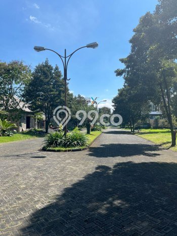 Lahan Dijual Lokasi Strategis di Malang dengan Luas 450m2 Lahan Dijual Lokasi Strategis di Malang dengan Luas 450m2