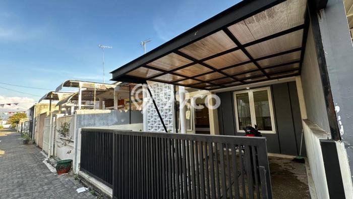 Rumah Terjangkau Dijual di Pakis, Malang Harga Rp 450 Juta Rumah Terjangkau Dijual di Pakis, Malang Harga Rp 450 Juta