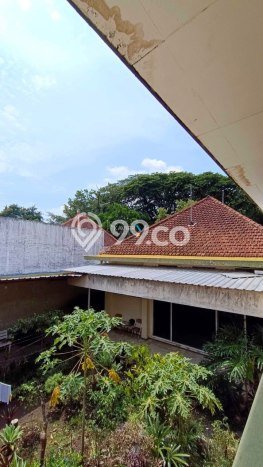 Siap Huni Rumah Mewah 6 Kamar di Klojen Dekat ke Mana Saja Siap Huni Rumah Mewah 6 Kamar di Klojen Dekat ke Mana Saja