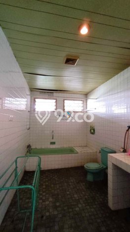 Siap Huni Rumah Mewah 6 Kamar di Klojen Dekat ke Mana Saja Siap Huni Rumah Mewah 6 Kamar di Klojen Dekat ke Mana Saja