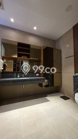 For Sale! Luxury House LT 446m2 Desain Elegan di Dieng For Sale! Luxury House LT 446m2 Desain Elegan di Dieng