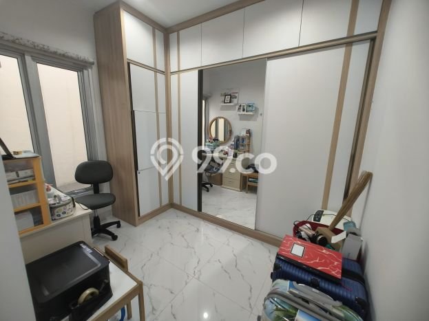 Dijual Hunian Rumah Nyaman 4 KT di Gading Serpong, Tangerang Dijual Hunian Rumah Nyaman 4 KT di Gading Serpong, Tangerang