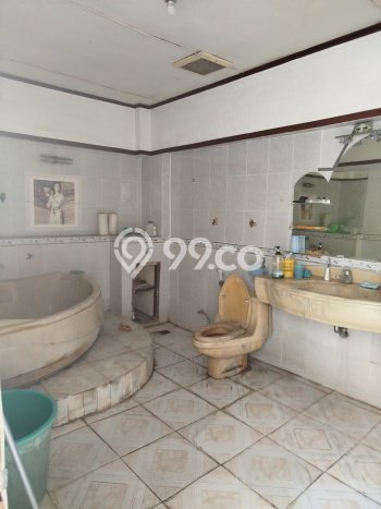 Unit Ruko Dijual di BSD Tangerang Selatan Luas Tanah 67m2, Luas Bangunan 189m2 Unit Ruko Dijual di BSD Tangerang Selatan Luas Tanah 67m2, Luas Bangunan 189m2